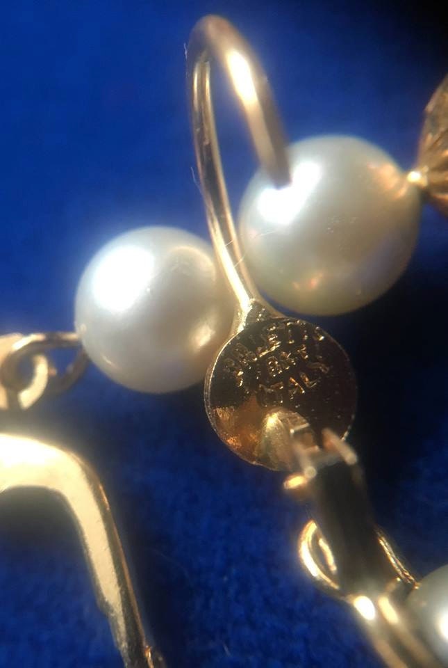 Estate 18K Yellow Gold Oval Drop and Pearl Leverback Earrings *Local Pickup Only*