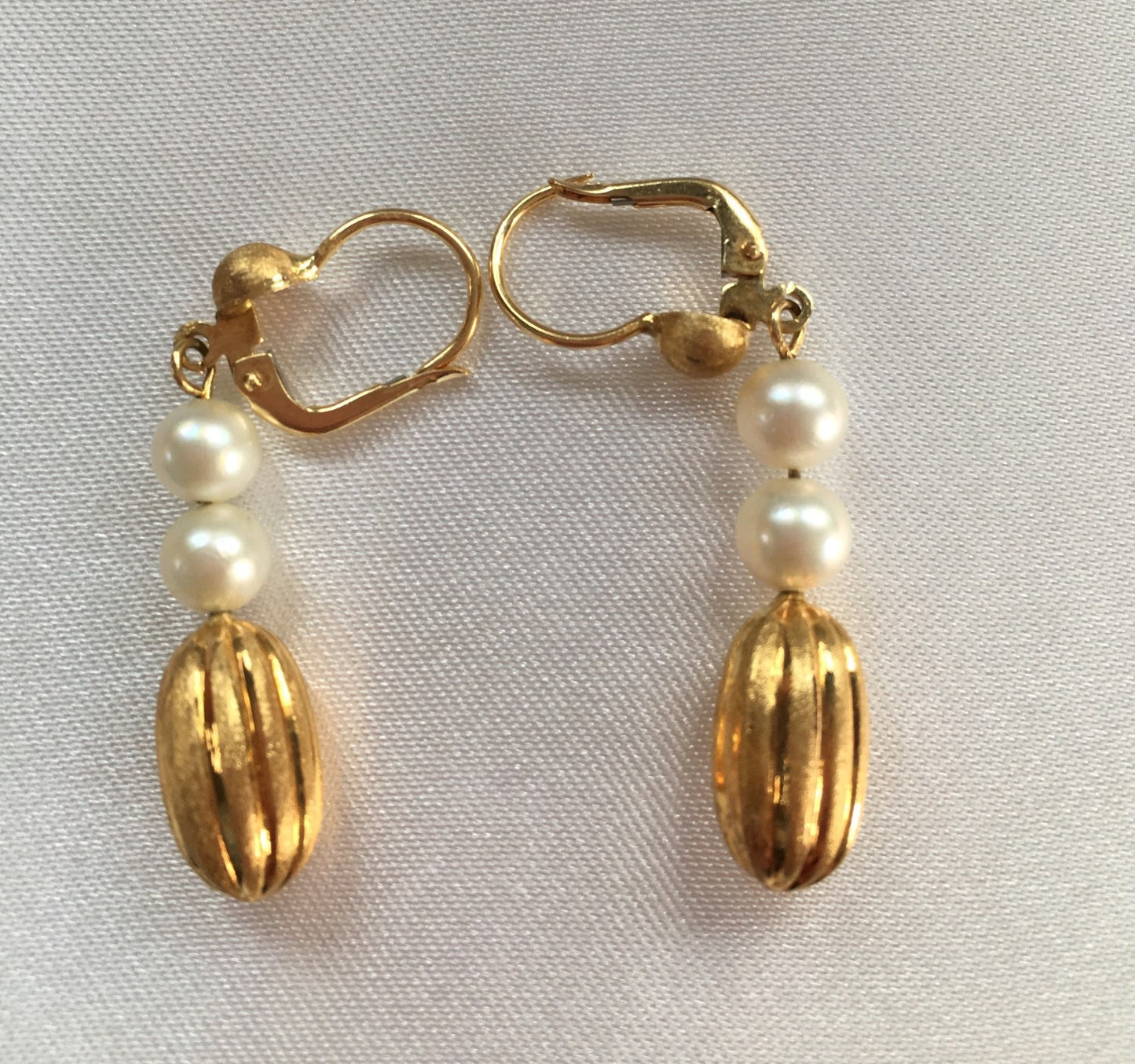Estate 18K Yellow Gold Oval Drop and Pearl Leverback Earrings *Local Pickup Only*