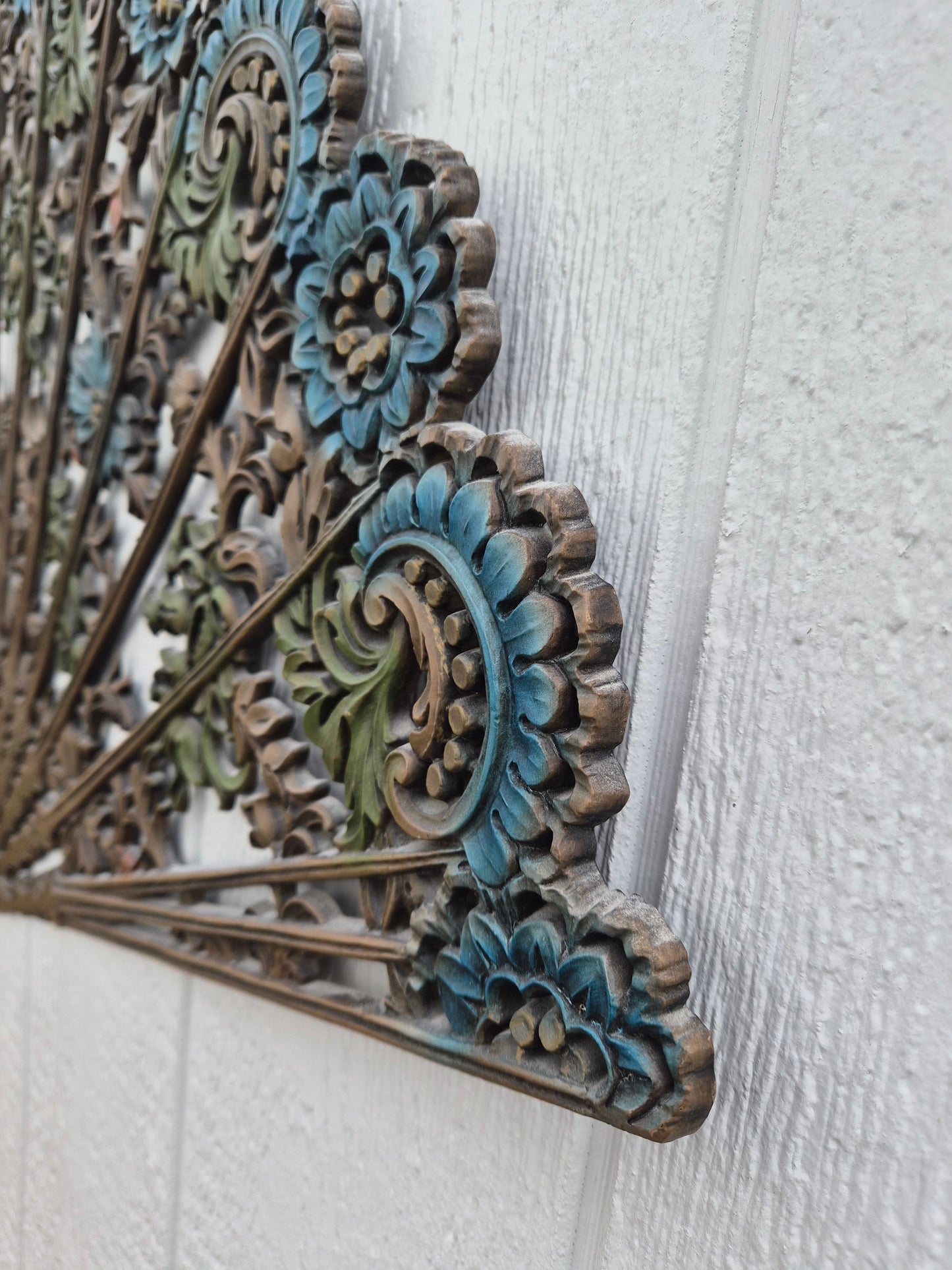 Burwood Fan Wall Decor