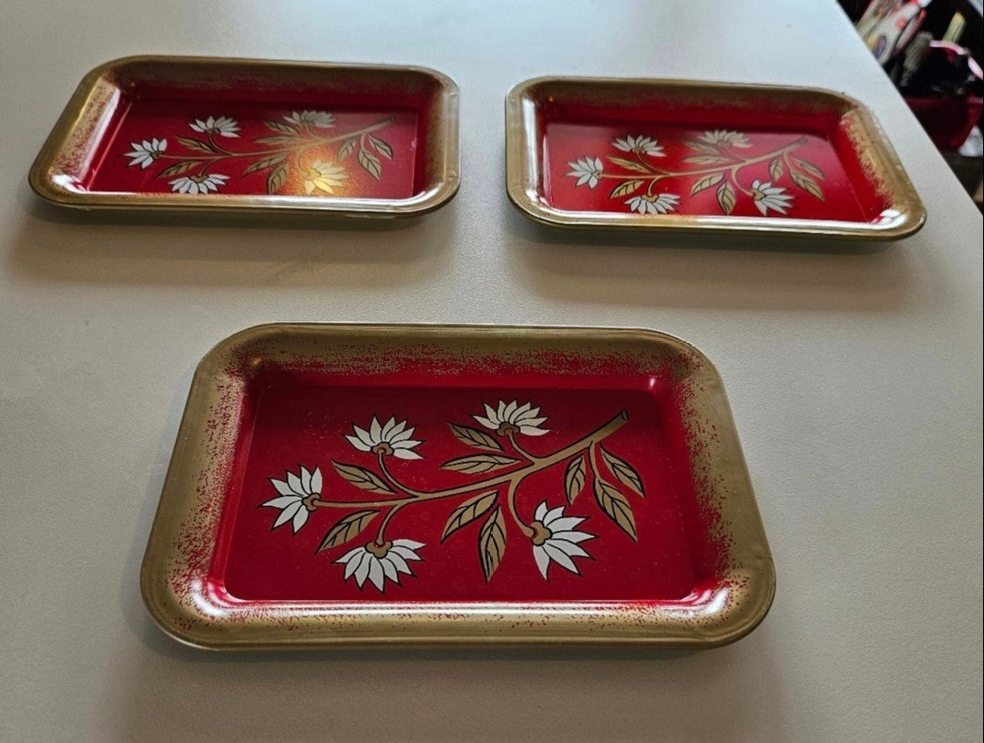 Daisy Mini Metal Coaster Trays (5)