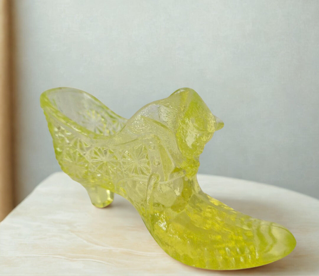 Uranium Fenton Glass Shoe