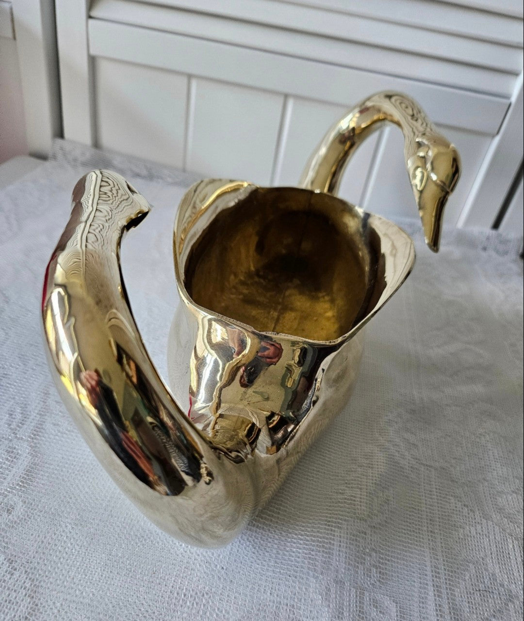 Brass Swans Decor Planter