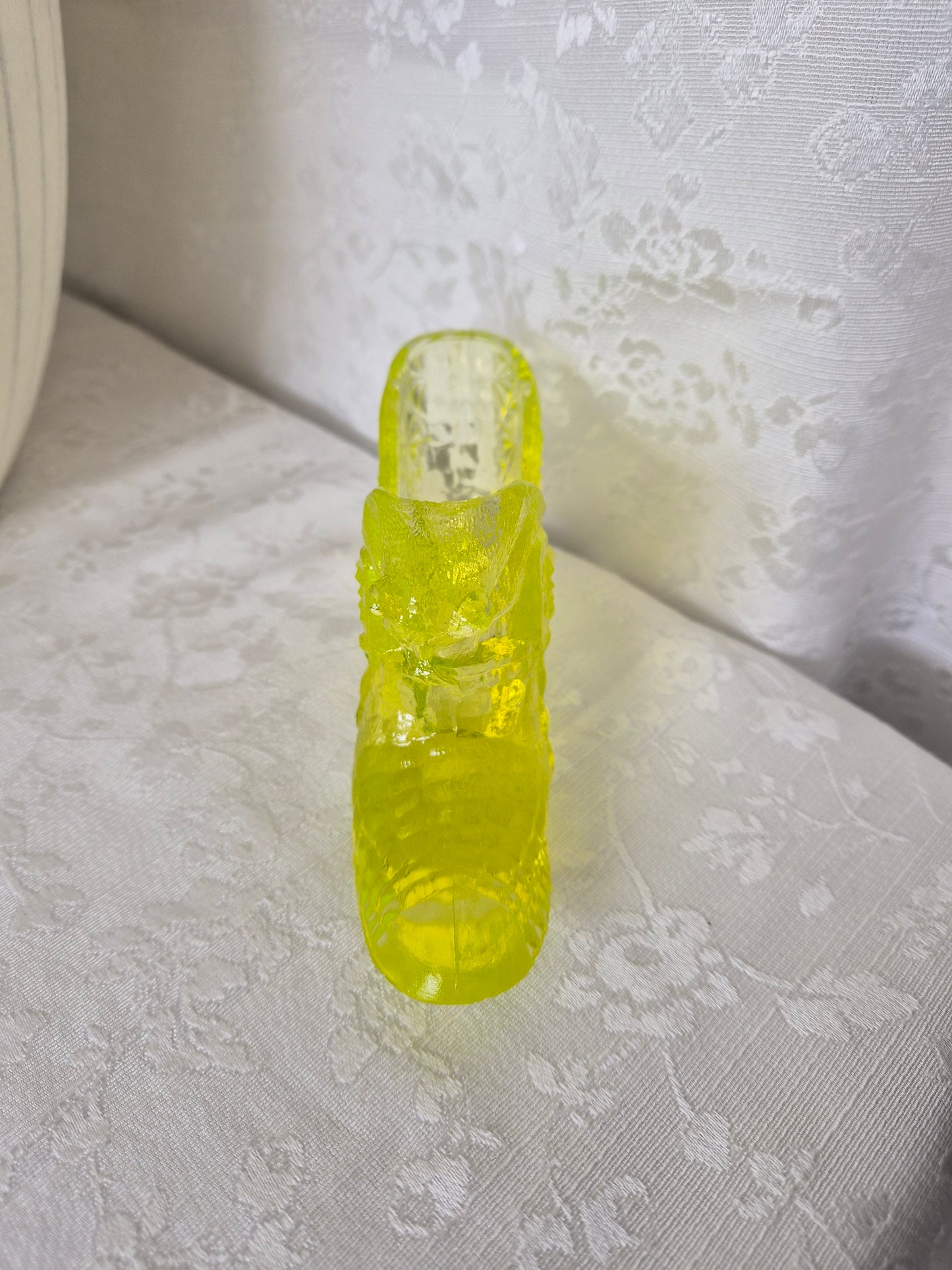 Fenton Yellow Uranium Glass Shoe