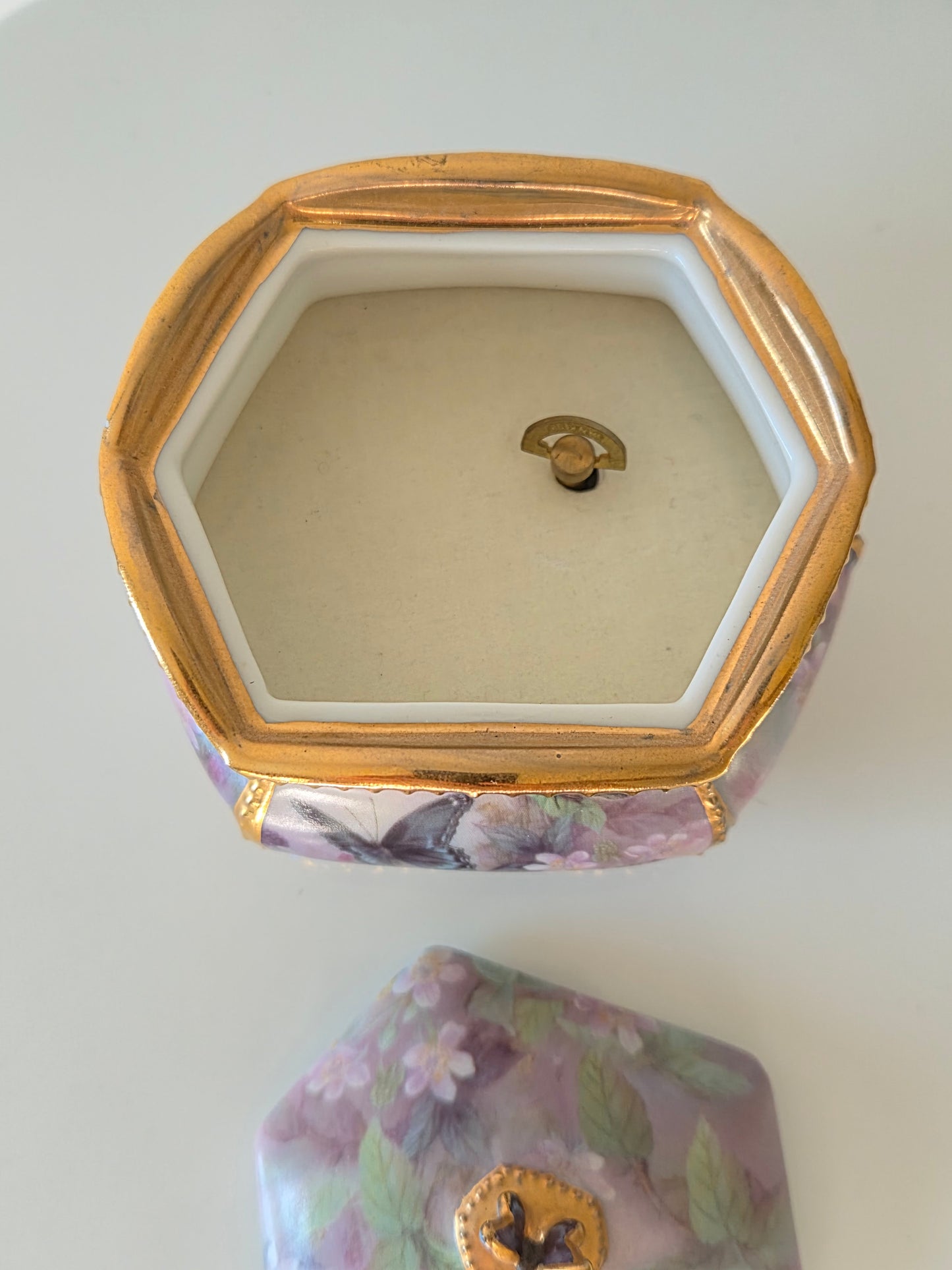 Musical Porcelain Trinket Box - Lena Liu