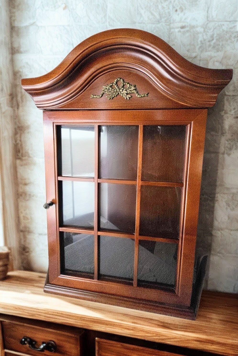 Bombay Wall Curio Display Case