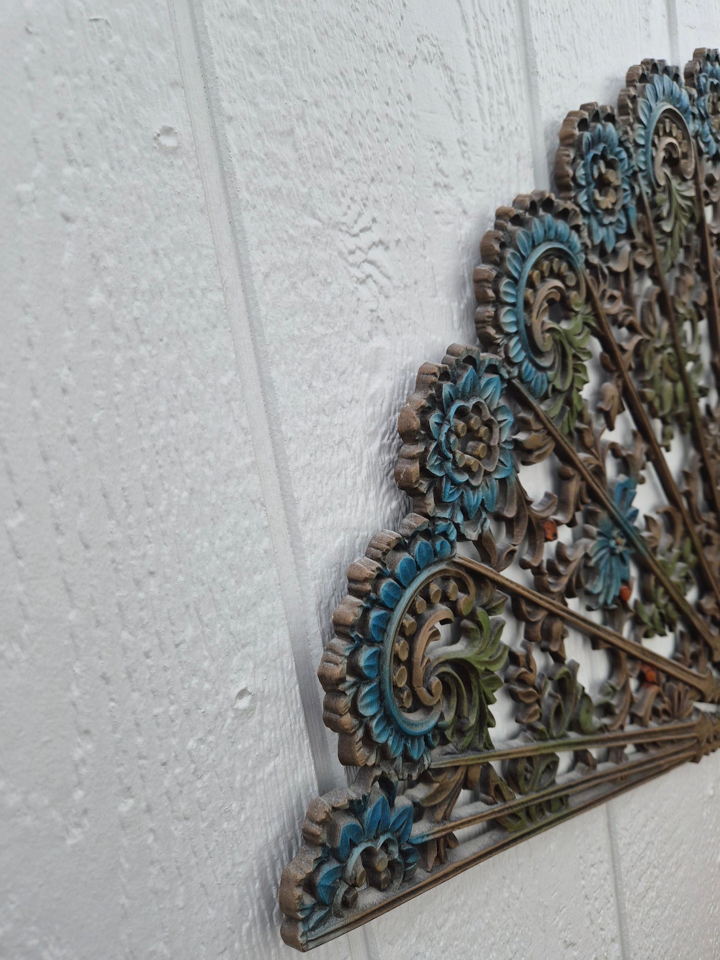 Burwood Fan Wall Decor