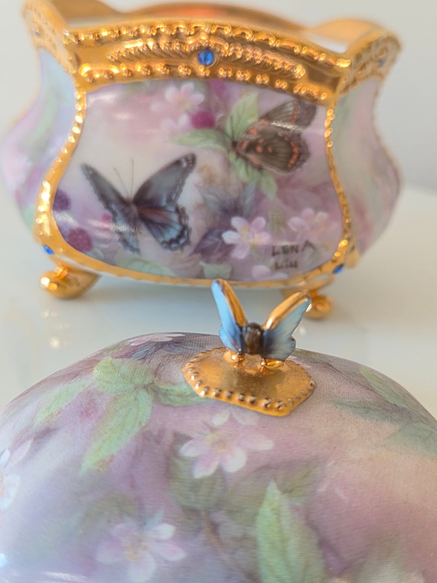 Musical Porcelain Trinket Box - Lena Liu