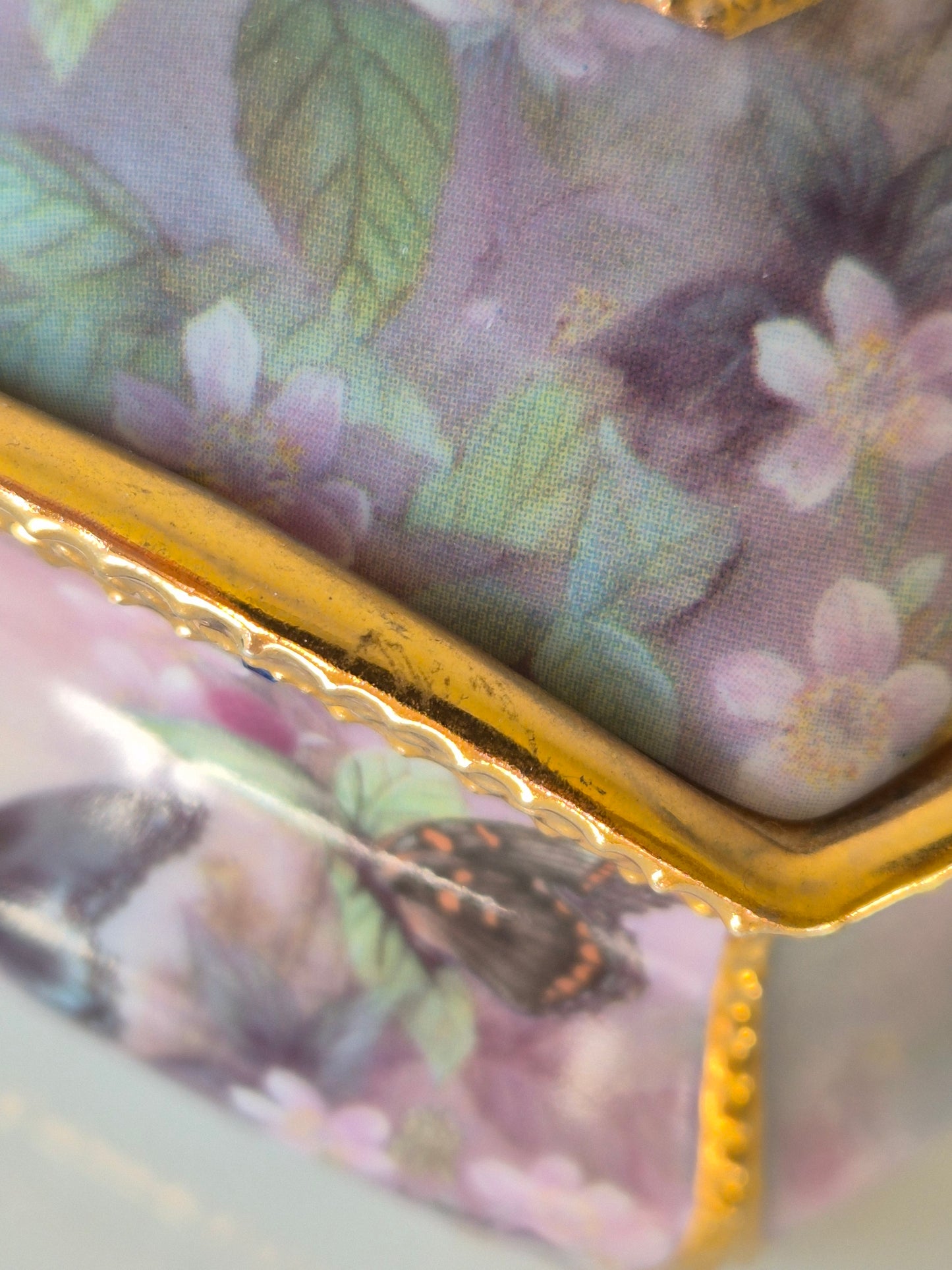 Musical Porcelain Trinket Box - Lena Liu