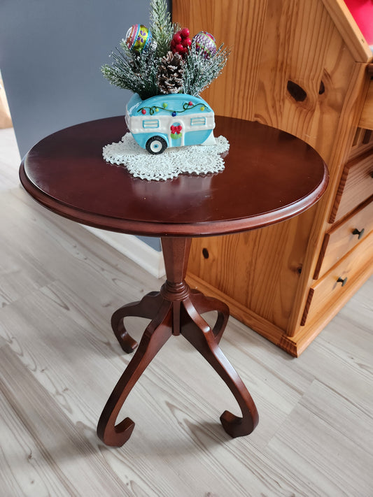 Bombay Round Cherry Accent Table