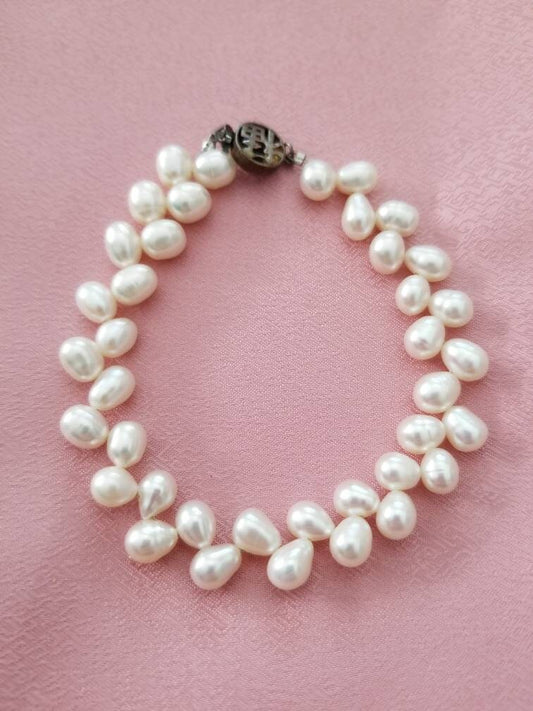 Lovely Fresh Water Pearl Bracelet DS