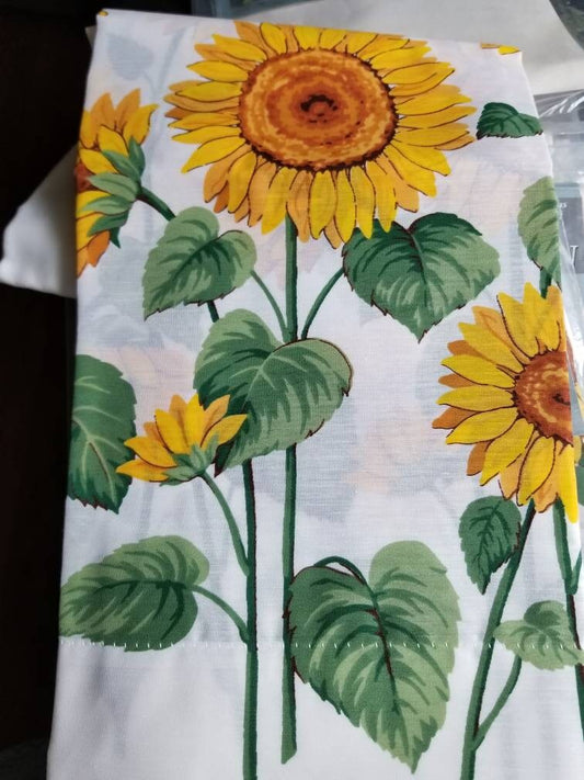 Vintage Aberdeen Sunflower Tier Curtain