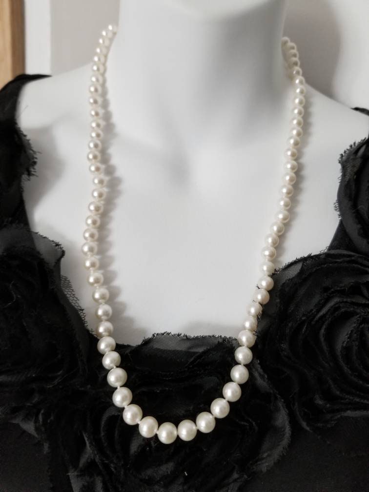 Pearl Necklace FW Cult White Pearls 14k gold filled 24 Inch Chain Space  Link 4mm | eBay