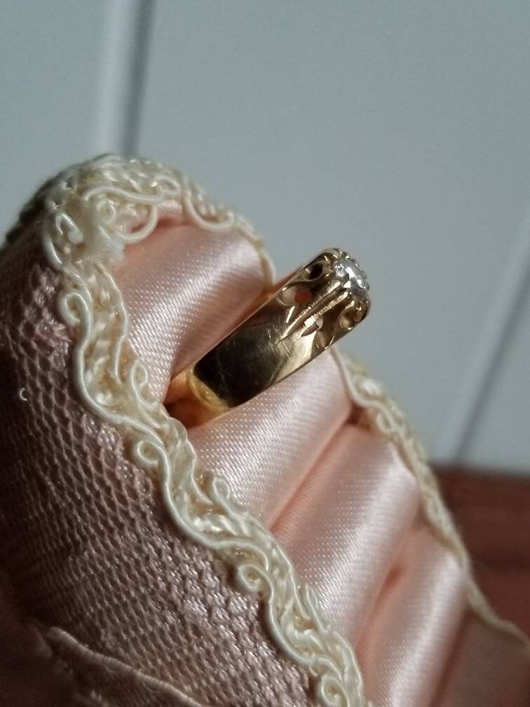 Vintage Art Deco Diamond Solitaire Ring
