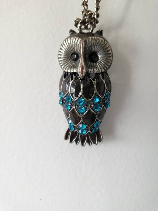 Vintage Rhinestone Owl Pendant Necklace